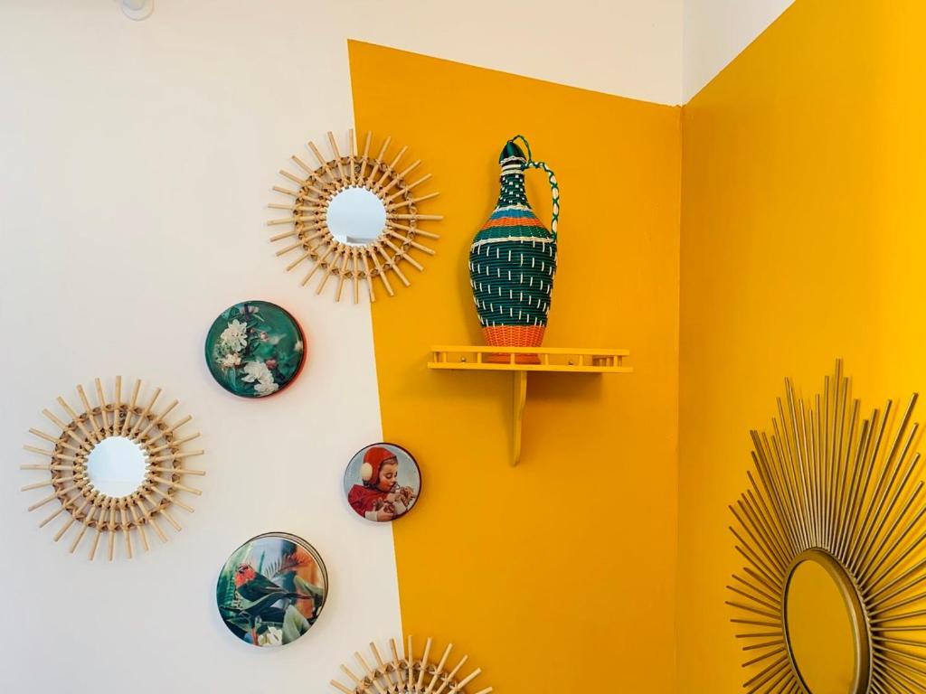 Chez Dede Macrame, Les Halles Et Le Coeur Setois ! セット エクステリア 写真