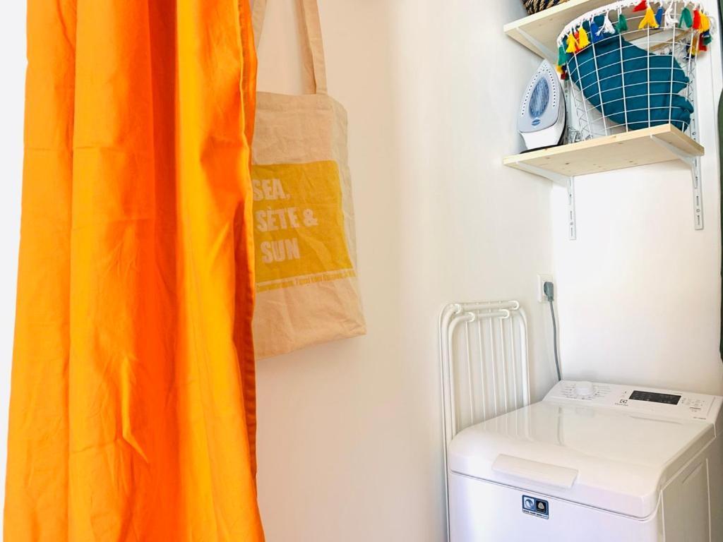 Chez Dede Macrame, Les Halles Et Le Coeur Setois ! セット エクステリア 写真